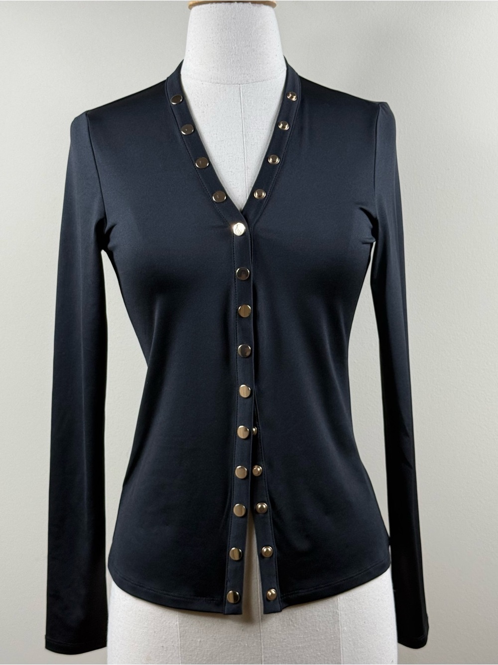Generation Love Black Snap Front Top V-Neck S